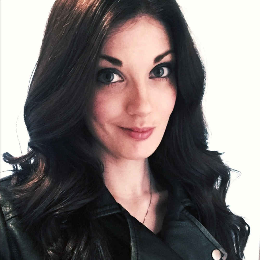 Meet your Posher, Stephanie